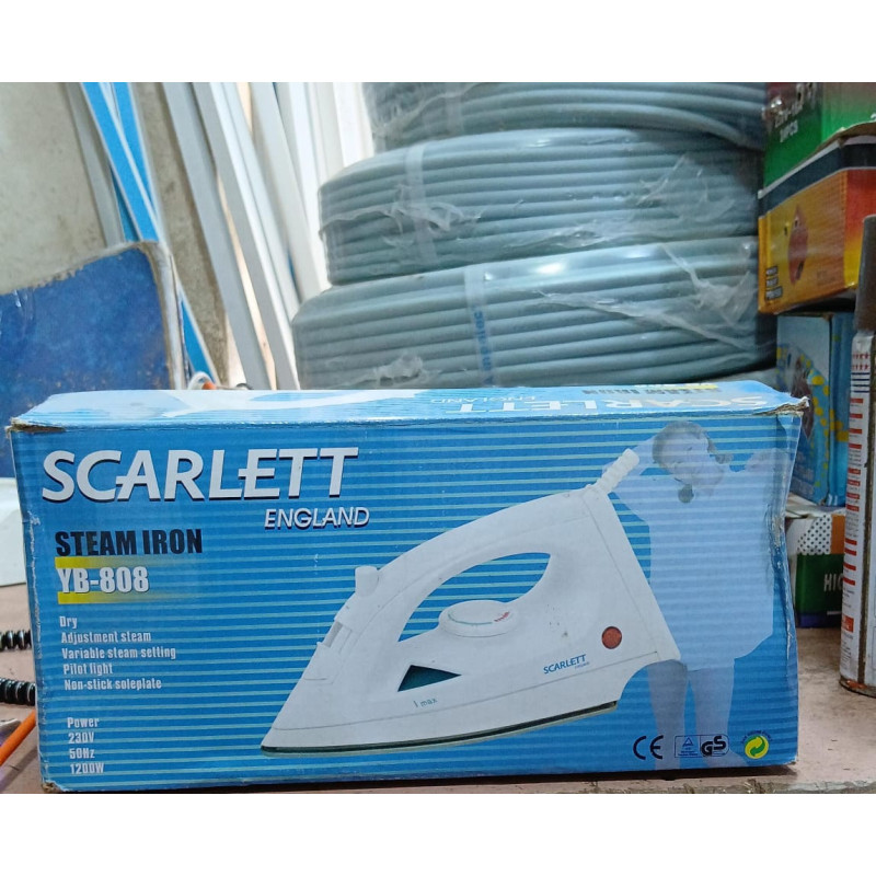 FER A REPASSER SCARLETT